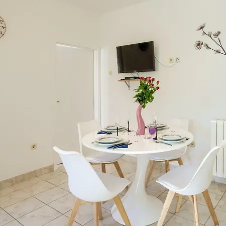 Apartment Paola